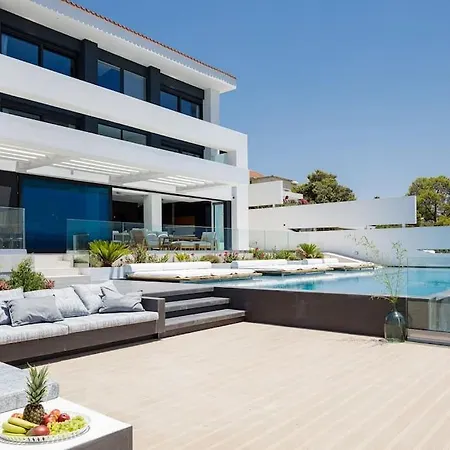 Charm Of The Island 4 Bedrooms Chania (Crete)